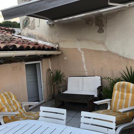 Terrasse tropézienne centre Nîmes Esterno foto