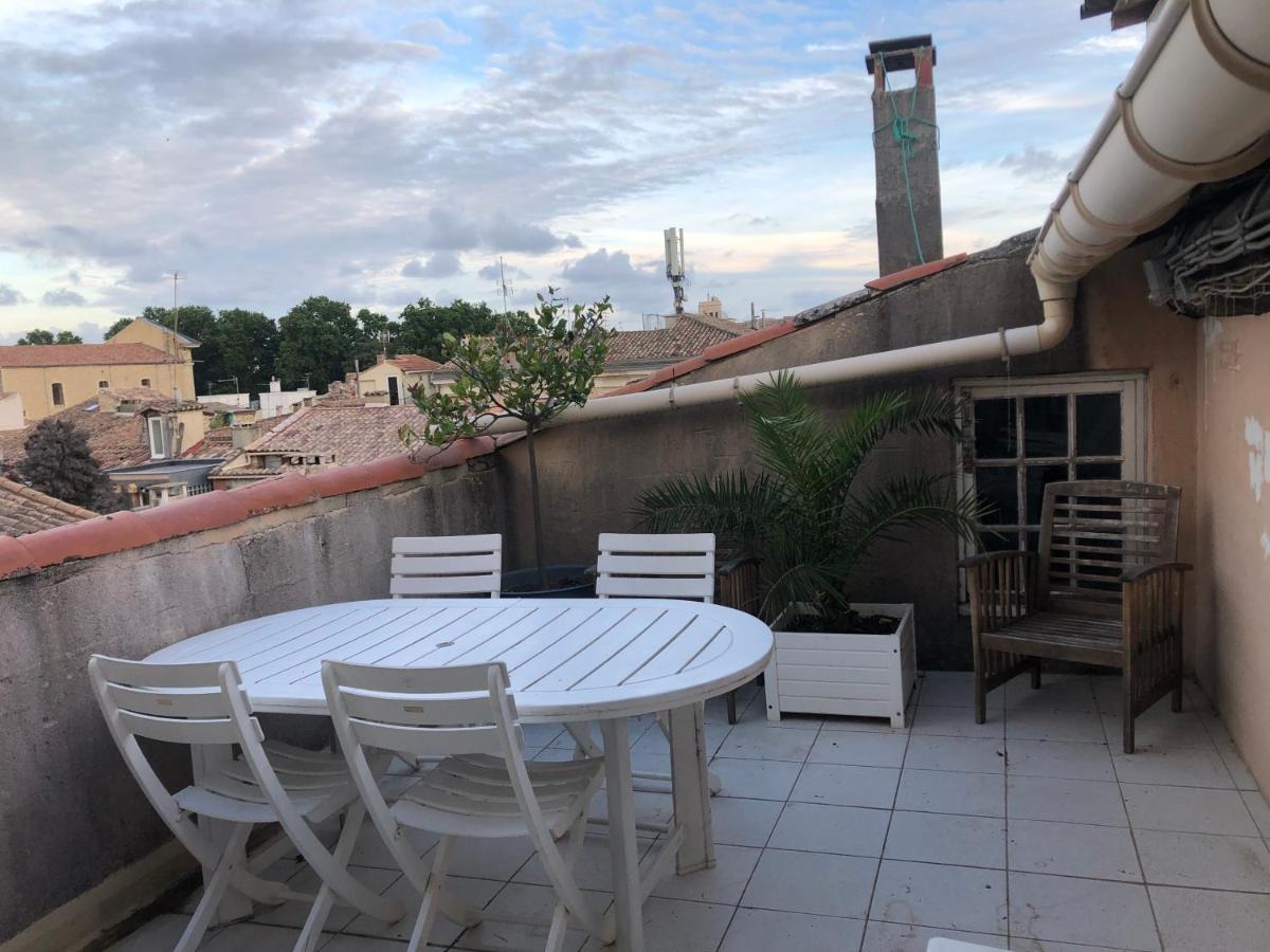 Terrasse tropézienne centre Nîmes Esterno foto